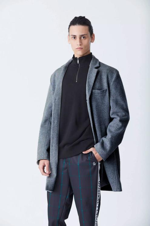 Oferta de Wool Coat por $390500 en Penguin