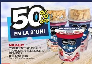 Oferta de Yogur Entero C/ Fruttozos / Fruttilla C/ Cerl / Granola en Carrefour Maxi