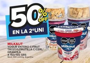 Oferta de Milkaut - Yogur Entero C/Frut en Carrefour Maxi