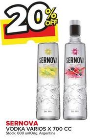 Oferta de Sernova - Vodka Varios en Carrefour Maxi