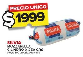 Oferta de Silvia - Mozzarella Cilindro por $1999 en Carrefour Maxi
